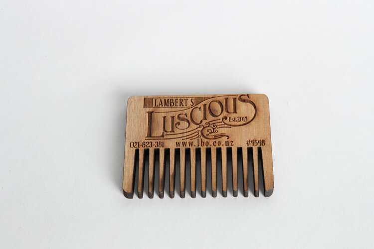 Lambert's Luscious Beard Oil - Rimu Comb