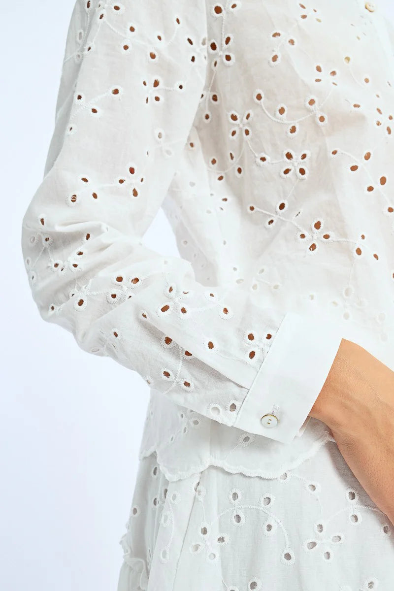 Lili Sidonio - English Embroidery Blouse